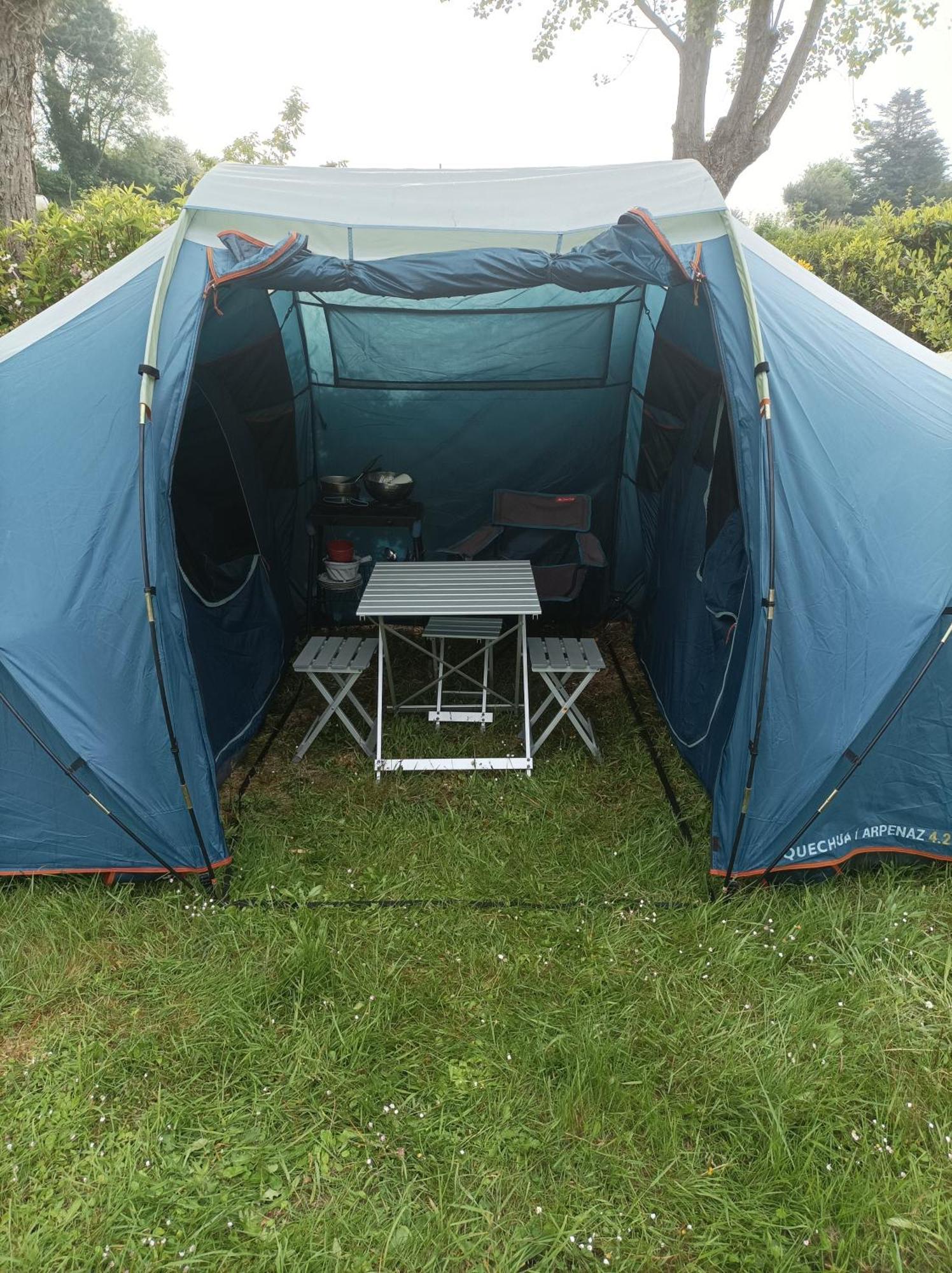 Les Hortensias Grande Tente Familiale Deux Chambres Et Sejour Vue Mer Sur Camping Nature Plestin-les-Grèves Стая снимка